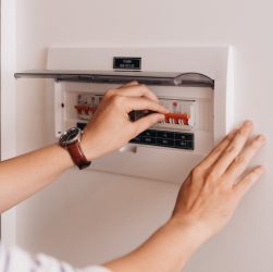 Quel disjoncteur pour un radiateur de 1500W