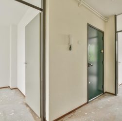 Quelle épaisseur de cloison prévoir pour une porte à galandage