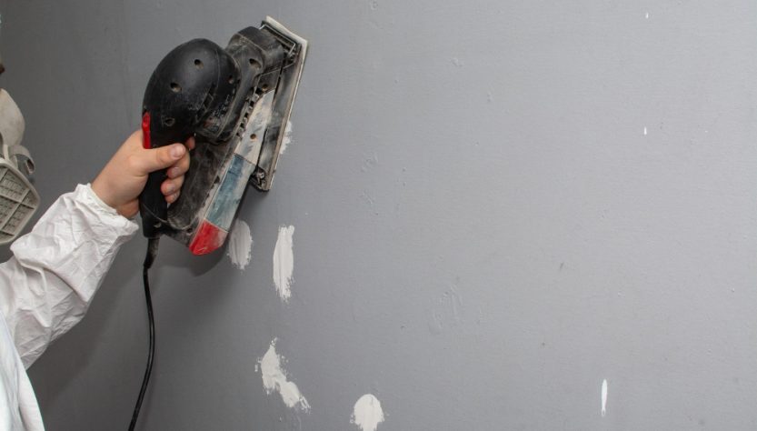grain pour poncer de la peinture sur un mur